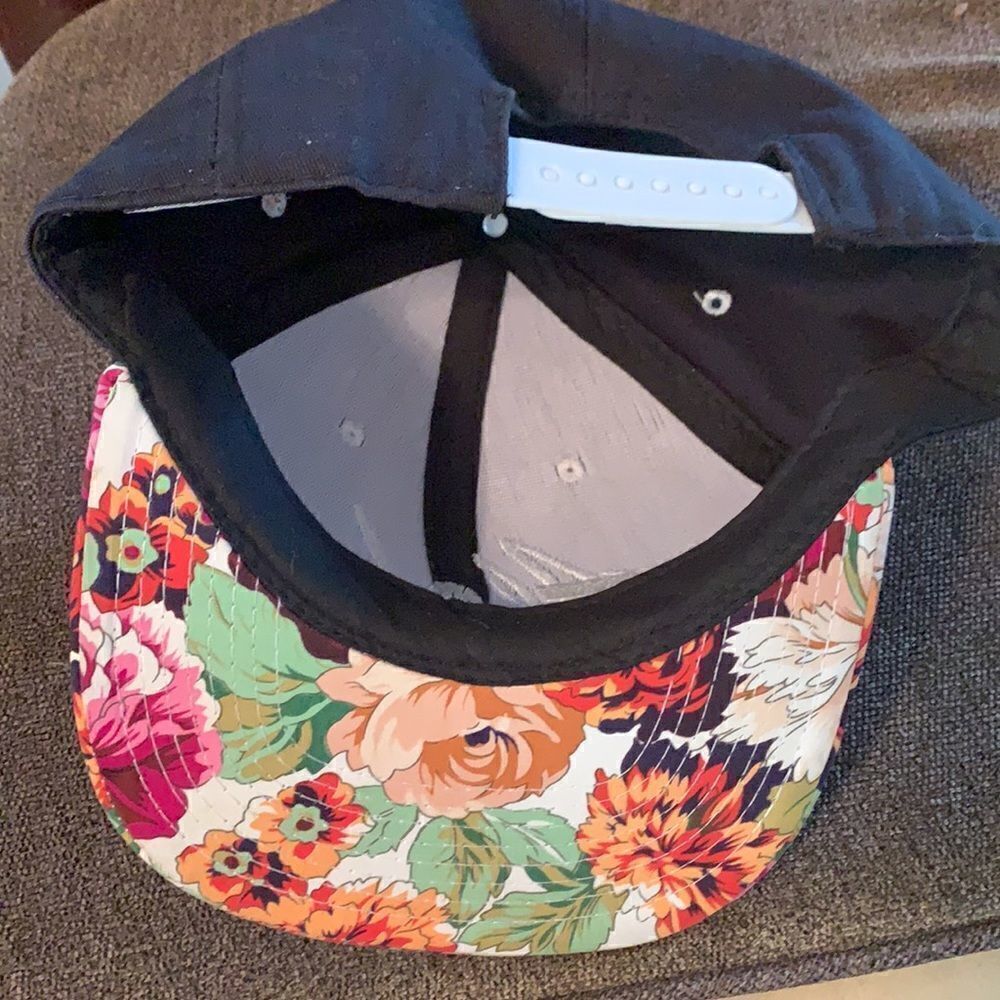 HEADLINE SnapBack Hat  - Picture 4 of 7